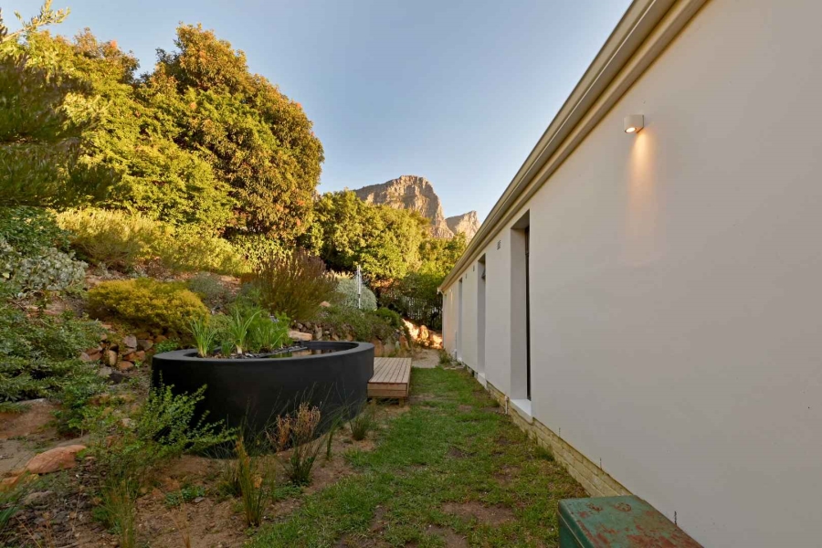 4 Bedroom Property for Sale in Camps Bay Western Cape
